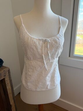 Abercrombie & Fitch White Eyelet Tie-Front Camisole